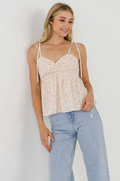 FREE THE ROSES - Straps with Floral Top - TOPS available at Objectrare Babydoll Tops, Feel Pretty, Less Is More, Lookbook Outfits, Floral Top, Cute Tops, Sweetheart Neckline, Summer Style, Boho Style