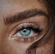 Festival Make Up, Beautiful Eyes Color, Blue Drawings, Blue Green Eyes, Eye Pictures, Realistic Eye, Eye Photography, Aesthetic Eyes, Human Eye