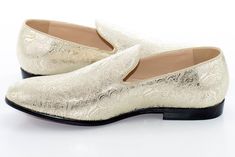 This slick looking metallic loafer with its wavy design pattern is a great way for to steal attention. The perfect accessory for any wedding, prom, or any other formal event where you want to make your presence felt. Metallic Fashion, Mens Dress Loafers, Metallic Loafers, White Loafers, Wavy Design, Dress Loafers, Metal Fashion, Formal Outfits, Formal Outfit