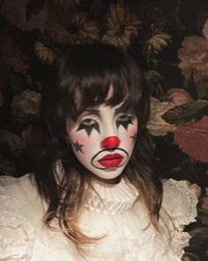 Mad Clown Makeup, Clown Makeup Messy, White Face Makeup Looks, Brown Clown Makeup, Clown Hair Ideas, Hobo Clown Makeup, Funky Clown Makeup, Angry Clown Makeup, Old Clown Makeup