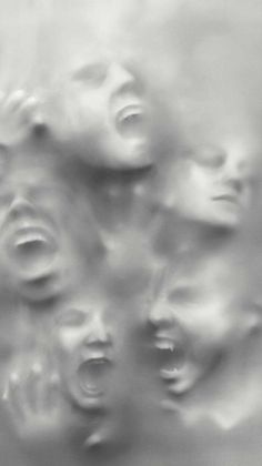 many faces are seen through the water droplets