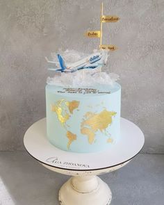 Торт с самолетом Pilot Birthday Cake, Airplane Birthday Cakes, Pilots Birthday, Arabian Nights Party, Airplane Cake, 40th Cake, 70th Birthday Cake