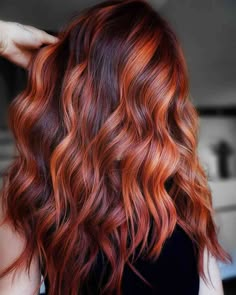 Copper Pintura Highlights Curly, Sunflower Hair Color, Copper Hair Color Ideas, Copper Balayage, Red Balayage