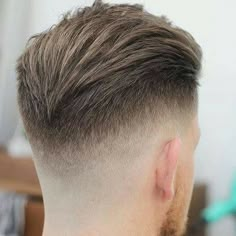 Clean Cut Haircut, Mens Slicked Back Hairstyles, Young Mens Hairstyles, Fade Haircut Styles, Drop Fade Haircut, Mens Hairstyles Thick Hair, Mens Fade