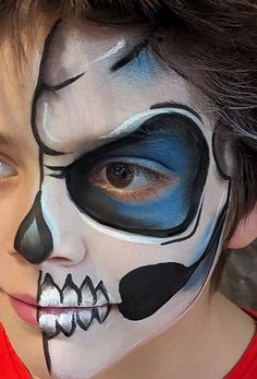 Catrina Costume, Skeleton Face, Creepy Halloween Makeup, Halloween Makeup Diy, Face Paint Makeup, Kids Face Paint, Face Painting Halloween, Face Painting Designs, Horror Movie Characters