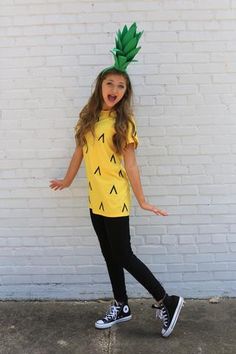 This post contains the best modest Halloween costumes for women. The costume ideas include DIY, Disney, dresses, and fun and creative ones too. One of the costumes is a pineapple costume. #halloween #halloweencostumes Pineapple Costume Diy, Kamri Noel, Modest Halloween Costumes, Food Halloween Costumes, Diy Fantasia, Pineapple Costume, Meme Costume, Halloween Camping, Halloween Coustumes