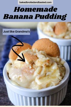 two bowls filled with homemade banana pudding on top of a blue tablecloth and text overlay