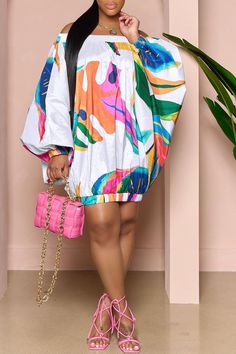 MaterialModalStyleCasualPattern TypePrintElementPatchworkNecklineOff the ShoulderSilhouetteStraightSleeve StyleBat-wing SleeveSleeve LengthLong SleeveDresses LengthMiniFit TypeLooseTypeFull PrintSize(in)BustWaistHipsDresses LengthSleeve LengthM48.870.959.132.722L51.273.261.433.122.4XL53.575.663.833.522.82XL55.97866.133.923.2Size(cm)BustWaistHipsDresses LengthSleeve LengthM1241801508356L1301861568457XL13619216285582XL1421981688659Tips:Due to the many variations in monitors, the color in the image could look slightly different, please take physical design and color shall prevail.Please allow 0.4"-1" differs due to manual measurement. Long Sleeve Mixed Print Dress, Oversized Patchwork Dresses For Spring, Long Sleeve Dress With Mixed Print, Multicolor Lantern Sleeve Dress For Spring, Long Sleeve Mixed Print Summer Dress, Multicolor Lantern Sleeve Spring Dress, Oversized Multicolor Patchwork Dress, Loose Mini Dress, Robes Vintage