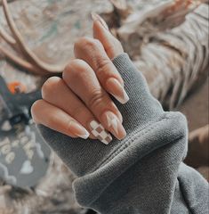 Cute Simple Natural Nail Designs, Small Simple Acrylic Nails, Medium Short Nail Ideas, School Color Nails, Simple Tan Nails, Winter Tip Nails, Western Bachelorette Nails, Nails Country Concert, Rodeo Inspired Nails