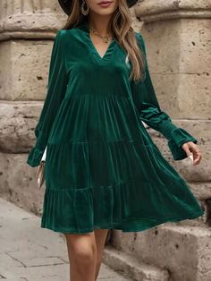 Features: Ruched Sheer: Opaque Stretch: Slightly stretchy Body: Not lined Material composition: 95% polyester, 5% elastane Care instructions: Machine wash cold. Tumble dry low. Imported Product measurements:S:Bust 37.01 in, Length 36.22 in, Sleeve Length 25.20 inM:Bust 38.58 in, Length 37.01 in, Sleeve Length 25.59 inL:Bust 40.94 in, Length 37.80 in, Sleeve Length 25.98 inXL:Bust 43.31 in, Length 38.58 in, Sleeve Length 26.38 in About Us: Welcome to Lizzie's! We hope you find unique pieces you'l Two Piece Set Pants, Timeless Dress, Maxi Dress Cocktail, Maxi Dress Formal, Plus Size Shopping, Daily Dress, Formal Evening Dresses, Tiered Dress, Plus Size Blouses