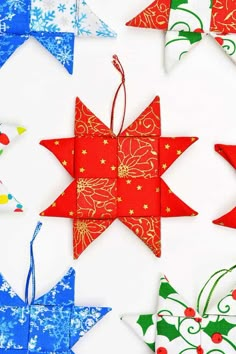 This Scandinavian star ornament is SO PRETTY and it's so easy to make! And all you need is some fabric and a piece of string. This is such a fun winter activity and a great Christmas craft for both adults and kids, no sewing required. And these Scandi stars look so pretty hanging on the Christmas tree! Scandinavian Star Ornament, Scandinavian Star, Scandinavian Christmas Ornaments, Fabric Star, Burlap Wreath Diy, Winter Activity, Fun Winter Activities, Star Ornaments, Fabric Stars