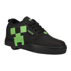 Minecraft Heelys Creeper adult Bottom Of A Shoe, Shoes With Wheels, Cool Shoes, Funky Shoes, Face Print, Scene Emo, A New World, Emo Outfits, Colorful Shoes