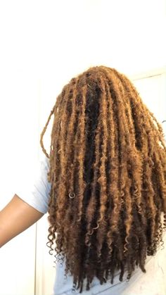 Long Locs Black Women, Boho Locs Black Women, Types Of Locs, Dreadlocks Hairstyle, Dyed Locs, Pretty Locs, Fav Hairstyles, Long Locs, Boho Locs