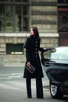 Mode Chanel, Looks Black, Style Noir, Fashion Mode, Looks Style, Trench Coats