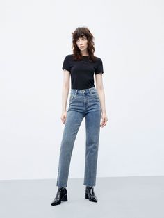 MO&Co. Women's Straight Leg Raw Hem Jeans These jeans are defined by the high-rise silhouette – perfect for tucking in tees and tank tops. Crafted from denim in a classic vintage wash, they're shaped with slightly skinny, straight legs and designed to hit at the ankle. Features : - Straight leg, high-rise, comfy stretch- Zip fly, classic five-pocket design- Raw hems design Code: MBC3JENT15The back length of size M/27 is 95cmMATERIALS & CARE Material: 99.2% Cotton 0.8% SpandexPlease reverse mesh Mid-rise Straight Fit Jeans, Non-stretch Straight Jeans, Slim Straight Jeans Outfit, Raw Hem Jeans Outfit, Straight Cut Jeans Outfit, Non-stretch Straight Leg Solid Color Jeans, Straight Fit Mid-rise Cotton Jeans, Ankle Jeans Outfit, Non-stretch Straight Blue Jeans