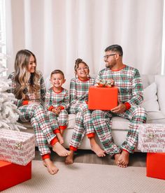 It isn't the Holidays without matching pajamas. Snag your family set before they're gone! ITEM DESCRIPTION • Comfy Pajamas (Price listed includes 1 pants and 1 long-sleeved )• Material: 95% Polyester / 5% Spandex• Elastic Waistband SIZING Women S: Top: Length: 23.2" | Chest: 36.2" | Sleeve Length: 22"Bottom: Length: 41.3"| waist: 28.4" Gross Elastic at waist: 28.3" M: Top: Length: 24" | Chest: 37.8" | Sleeve Length 22.8"Bottom: Length: 42.5"| waist: 29.3" Gross Elastic at waist: 29.1" L: Top: Length: 24.8" | Chest: 40.2" | Sleeve Length: 23.2"Bottom: Length: 43.7"| waist: 30.4" Gross Elastic at waist: 30.3" XL: Top: Length: 25.6" | Chest: 42.6" | Sleeve Length: 23.6"Bottom: Length: 44.9"| waist: 31.4" Gross Elastic at waist: 31.5"Kids 6-9M: Top: Length: 11.6" | Chest: 16.6" | Sleeve Length Family Of 3 Christmas Pajamas, Christmas Family Dinner Outfits, Christmas Pj Photoshoot Family, Family Pajamas Christmas Photo Ideas, Family Christmas Pajamas Photoshoot, Christmas Pajamas Photoshoot, Pj Photoshoot, Family Christmas Onesies, Taylor Christmas