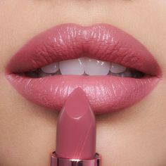 Rose To Fame: Satin-shine Mauve Lipstick | Charlotte Tilbury Lipstick Charlotte Tilbury, Mauve Lipstick, Hollywood Beauty, Lipstick For Fair Skin, Beginners Eye Makeup, Rose Lipstick, Fair Skin Tone, Pinterest Makeup, Lipstick Collection