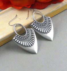 Adorable bohemian earrings are very tribal looking at the same time. Beautiful antique silver earrings are almost 2 inches long in size. Thanks for looking:) Mani Silversmithing Jewelry, Antique Silver Earrings, Boho Earring, Earring Silver, Silver Plated Jewelry, Bohemian Earrings, Precious Metal, Geometric Earrings, Silver Earring