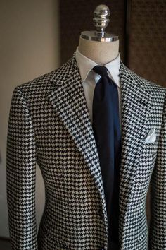 Buy Checked Men's Suit at LeStyleParfait.Com for only $250.00 Suits Men Slim, Blazer Wedding, Suit Styles, Blazer Plus Size, Blazer Men, Slim Fit Tuxedo, Suit For Men, Checked Suit, Wedding Jacket