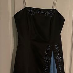 Brand New. Non Smoking Home. Black Homecoming Dress With Fitted Bodice, Black Dress With Fitted Bodice For Homecoming, Lined Black Dress For Prom, Black Lined Dress For Prom, Black Lined Dresses For Prom, Dresses Beautiful, Formal Dress, 9 And 10, Black Blue