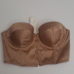 Nwt. Size M. Forever 21 Bustier. Front Clasps Party Camisole With Removable Bra Pads, Party Camisole Corset With Removable Bra Pads, Party Corset With Spaghetti Straps And Bra Friendly, Spaghetti Strap Party Corset With Bra Friendly Design, Party Corset With Sweetheart Neckline And Bra Friendly Design, Summer Corset With Removable Bra Pads For Night Out, Underwire Party Corset With Bra-friendly Design, Party Corset With Underwire And Bra-friendly Design, Summer Party Corset With Removable Bra Pads