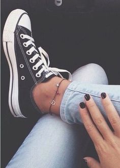 Mode Shoes, Style Converse, Sports Shoes Outfit, Dr Shoes, All Stars Converse, Black Converse