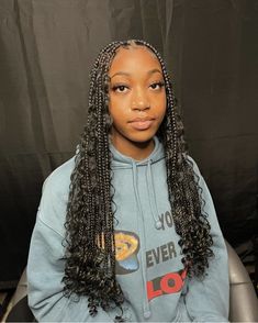 Hair Styles Fake Hair Black Braid, Bohemian Knotless Braids Medium Length, Mid Back Length Hair Braids, Hair Braid Ideas Medium Length, Braided Hairstyles Mid Length, Mid Back Goddess Braids, Medium Boho Knotless Braids Mid Back, Boho Braids Mid Length, Medium Knotless Braids Mid Back