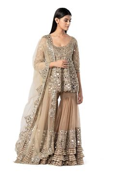 Layered Sharara, Dotti Dresses, Sharara Designs, Kurta Sharara Set, Kurta Sharara, Desi Wedding Dresses, Grey Mirror