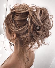 High Updo, Messy Hair Updo, Rustic Wedding Hairstyles, Wedding Hairstyles Medium Length, Romantic Updo, Hair Wedding