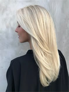 Julianne Hough Hair, Blonde Woman, Blonde Hair Shades, Bright Blonde, Peinados Fáciles Para Cabello Corto, Julianne Hough