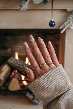 30 Trending and Adorable January Nail Colors for a Breathtaking Look