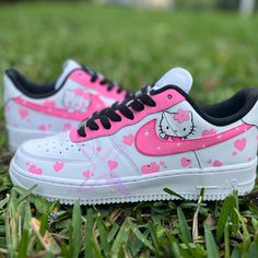 Hand Painted With High Quality Paint Guaranteed To Not Crack Or Chip Been Professionally Hand-Painting Shoes For Over A Decade Please Allow 5-7 Days To Ship Since They Are Made To Order. For More Of My Work Find Me On Etsy Https://Colorcarley.Etsy.Com Hello Kitty Air Force, Hand Painted Sneakers, Nike Custom, Pretty Sneakers, Hello Kitty Shoes, Custom Painted Shoes, Custom Shoes Diy, Painted Sneakers, Spike Shoes