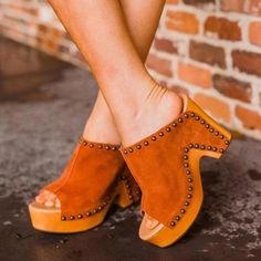 Women'S Fashion Retro Western Style Block Heel Sandals Peep Toe Boots, Retro Western, Wedge Loafers, Platform Clogs, Clog Heels, Studded Heels, Block Heel Sandals, Toe Boots, Sandals For Sale