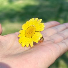 Hello. Welcome to my shop :) 👉Size: Adjustable Ring 👉Material:  Real flowers/Real Fruit Slices/Resin/14k Gold/Silver Plated 👉Production process: Dry pressed fruit slices/real flowers are processed and preserved in resin. 100% handmade work. 👉Ship to all over the world. 😍The handmade earrings sold in the store come from nature.  Each pair of earrings will be similar, but each pair of earrings is unique in the world. They are suitable for making gifts for friends/relatives/lovers. It means yo Cheap Handmade Flower Ring, Cheap Handmade Flower-shaped Ring, Nature-inspired Flower Ring With Birth Flower Detail, Flower Shaped Birthstone Ring, Sunflower Design Flower Ring For Gift, Birth Flower Nature-inspired Ring, Nature-inspired Birth Flower Ring, Yellow Flower Ring For Wedding, Yellow Flower Wedding Rings