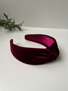 Add some glamour and style to your hair with these handmade hair bands from velvet in different colours! These hair bands are made of soft and luxurious velvet fabric that feels smooth and comfortable on your head. They are perfect for any occasion, whether you want to add some sparkle to your everyday look or complement your party outfit. They are also great as gifts for your friends, family, or yourself! These hair bands come in various colours to suit your preference and mood. You can choose Velvet Hairband, Women Headband, Headband Turban, You Are Special, Velvet Headband, Headband Hair, Hair Bands, Headbands For Women, Top Knot