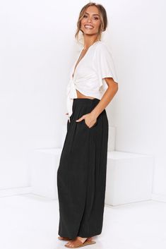 Black Buttoned Maxi Skirt Relaxed Skirt Bottoms For Day Out, Black Lined Relaxed Skirt Bottoms, High-waisted Maxi Skirt For Day Out, High Waist Maxi Skirt For Day Out, Casual High Waist Black Maxi Skirt, Casual Black Maxi Skirt For Day Out, Versatile High-waist Skirt For Day Out, Flowy Black Maxi Skirt With Pockets, Black Flowy Maxi Skirt With Pockets