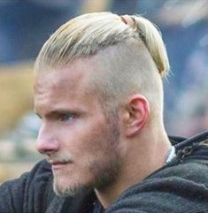 Mens Ponytail, Mens Ponytail Hairstyles, Viking Haircut, Viking Hairstyles, Viking Braids, Alexander Ludwig, Funny Ideas, Viking Hair, Men's Haircuts