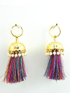 Flamingo Jhumka earrings with White pearls & Multicolored threads Punjabi Culture, Fringe Earring, Earrings Ideas, Indian Jewellery Design, Kundan Earrings, Jhumka Earrings, Desi Fashion, Blue Pearl, Traditional Jewelry