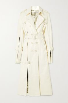 Acne Studios nails effortless dressing and this trench coat offers an easy way for making any outfit instantly cooler. Designed with a double-breasted profile, it features a front slit and open sleeves, held together with buckles to adjust the shape. Off-white leather is such a fresh alternative to traditional beige gabardine. White Trench Coat, Trench Coat Outfit, Open Sleeves, Trench Coat Men, Leather Trench, Leather Trench Coat, Coat Outfits, Mens Winter Fashion, Coat Design