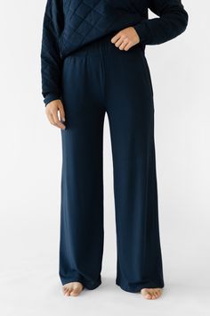 Women's Ultra-Soft Bamboo Viscose Wide Leg Pull On Pants in Charcoal (Size: Medium) - Cozy Earth Versatile Long Pants For Lounging, Versatile Solid Color Loungewear Pants, Versatile Loungewear Bottoms, Versatile Loungewear Pants, Cozy Wide Leg Bottoms For Fall, Cozy Bottoms With Elastic Waistband And Stretch, Comfortable Full-length Bottoms For Fall, Full Length Loungewear Bottoms For Fall, Cozy Stretch Bottoms With Elastic Waistband