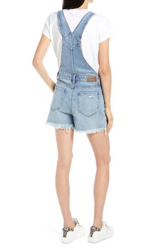 Roughed-up patches add cool texture to these medium-wash short overalls styled with adjustable straps and frayed hems. Style Name:Hidden Jeans Frayed Hem Short Overalls. Style Number: 6170677. Trendy Cotton Cutoff Shortalls, Summer Cotton Shortalls With Frayed Hem, Trendy Frayed Hem Shortalls, Trendy Cutoff Shortalls For Spring, Trendy Shortalls With Frayed Hem, Cutoff Cotton Overalls For Summer, Spring Medium Wash Shortalls With Frayed Hem, Cotton Cutoff Overalls For Summer, Trendy Frayed Hem Shortalls For Summer