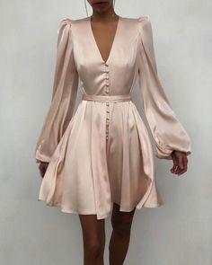 Long Sleeve Satin Dress, Slim Dress, Long Sleeve Casual Dress, Mini Dress Casual, Lantern Sleeve, Mode Inspiration, Mini Dress With Sleeves, Classy Dress, Looks Vintage