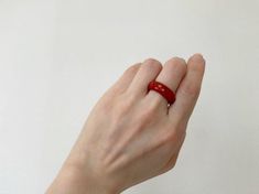 Natural Sponge Coral Half-Round Shape Ring, Stacking Ring, Solid Band Coral Ring with various Sizes, Some sizes are out of stock.Please check if your order can be shipped to your country before your purchase at the following page.https://www.etsy.com/listing/928866621/shipping-updates-options?ref=shop_home_active_1For Your Info:●As for a size, please refer to the photo of Ring Size.●Please also note that sizes on the list are approximate and sizes can't be changed.●I recommend you to choose a si Handmade Everyday Crystal Ring, Red Round Ring For Everyday, Handmade Minimalist Red Rings, Everyday Red Round Ring, Everyday Minimalist Red Rings, Unique Red Jewelry For Everyday, Unique Red Everyday Jewelry, Unique Red Jewelry For Everyday Wear, Natural Sponge