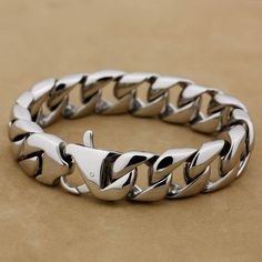 Breslet For Men, Silver Prom Jewelry, Biker Chain, Black Hills Gold Jewelry, Mens Rings Fashion, Silver Chain For Men, Design Bracelet