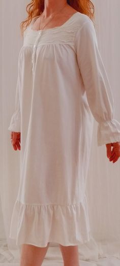 Size Small Leslie is 5'3" and a size 4 White Cotton Nightgown, Cotton Nightgown, Night Gown, White Cotton, Size 4, White