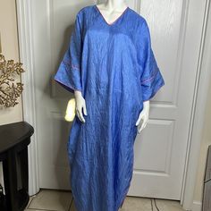 Mary Mcfadden | Saks Fifth Avenue Blue V Neck Full Length Kaftan Pink Piping Trim Excellent Condition Split At Left Side Up To Thigh 100% Polyester Fitted Blue Embroidered Kaftan, Festive Blue V-neck Kaftan, Blue V-neck Kaftan For Loungewear, Blue Silk Embroidered Kaftan, Mary Mcfadden, Blue Embroidered V-neck Kaftan, Blue V, Saks Fifth, Saks Fifth Avenue