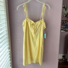 This Is A Gorgeous Light Yellow Dress Mini Dress. It Has Never Been Worn From Forever 21 In A Size Medium Forever 21 Summer Dress With Spaghetti Straps, Forever 21 Mini Sundress For Summer, Forever 21 Spaghetti Straps Mini Dress For Spring, Forever 21 Mini Dress For Spring Brunch, Forever 21 Spring Vacation Sundress, Forever 21 Spring Dress With Spaghetti Straps, Forever 21 Sundress For Vacation, Forever 21 Sundress For Spring Vacation, Forever 21 Sleeveless Mini Dress For Spring