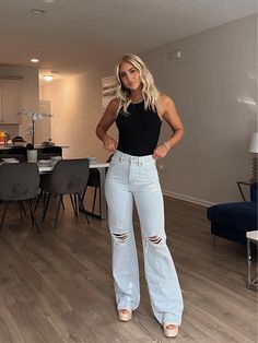 Cute Church Outfits With Jeans, Casual Outfit Summer, Bar Outfits, Trendy Outfit Ideas, Outfit Autumn, Outfit Halloween, Summer Waves, Women Denim Jeans