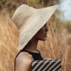 Don't be afraid of the sun. Step out in confidence with this ultra-comfortable Riri Jute Sun Hat. Take this hat everywhere from the sunny beachside to the hottest savanna. Enjoy full-on protection under the sun, while still keeping in style. DETAILS- Dimension: Brim 6 inches approximately- Composition: 100% Natural Jute- Plant-based- Biodegradable Straw Tote Bag, Straw Tote, Don't Be Afraid, Natural Jute, Beach Tote, Sustainable Clothing, Be Afraid, Sun Hat, Straw Hat