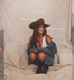 Chelsea Houska, Chelsea Deboer, Cowgirl Photo, Business Portrait Photography, Studio Photoshoot Ideas, Western Photography, Business Portrait, Studio Photoshoot, Birthday Photoshoot